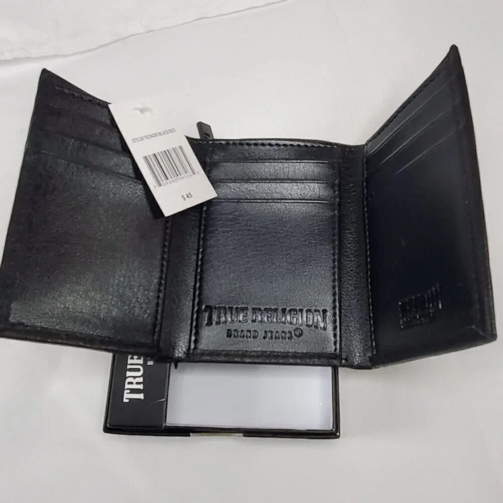 True Religion Mens Black Leather Wallet Trifold RFID Protection & Gift Box